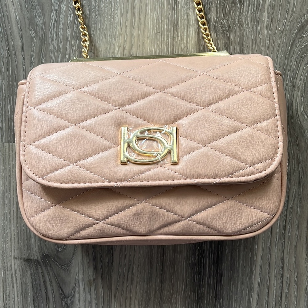 Bebe crossbody chain pink / nude / peach quilted purse - Picture 2 of 9
